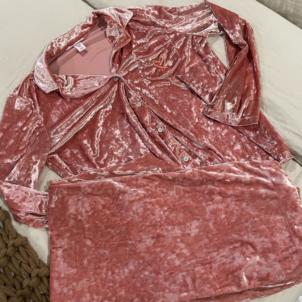 Victoria Secret Pink Crushed Velvet Pajama Set Top Pants Sz Medium